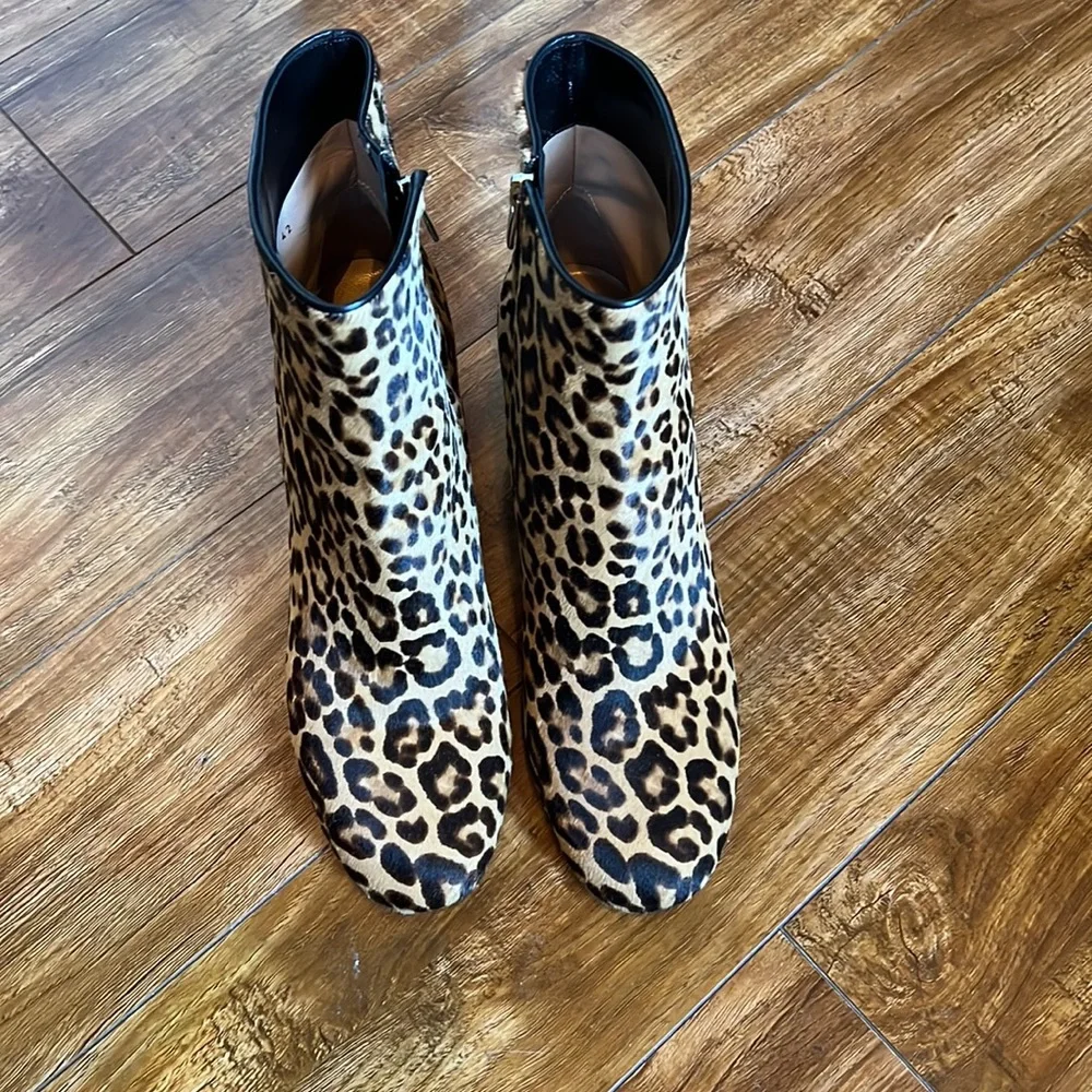 Gianvito Rossi - Picture 2 of 5